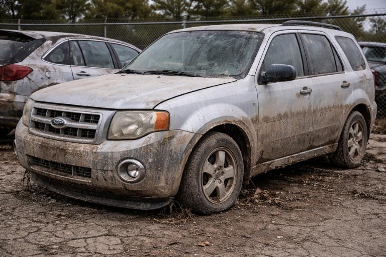 SUV
